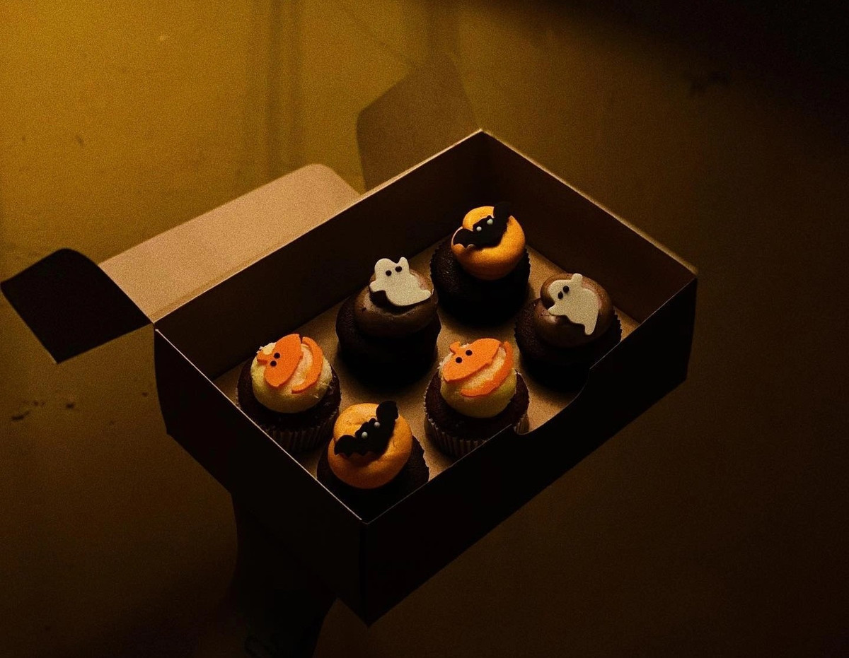 Chi chuc trieu dong tiec Halloween o khach san 5 sao b-Hinh-2