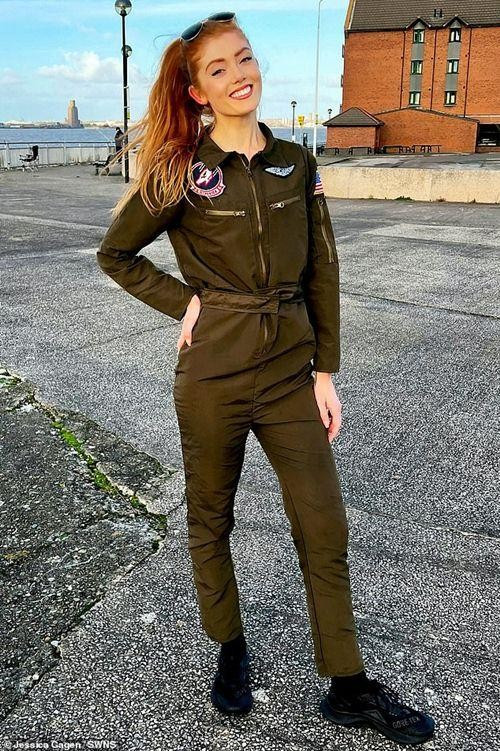 Hoa hau Anh tung bi bat nat vi ngoai hinh ky quac-Hinh-4