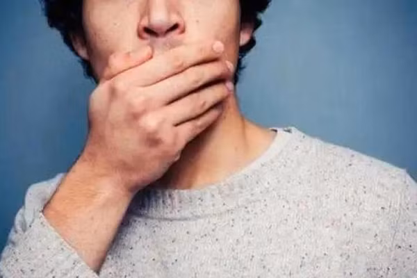 Mieng la thiet bi canh bao ung thu da day, co 3 dau hieu-Hinh-2