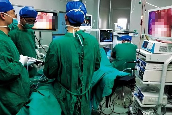 Mieng la thiet bi canh bao ung thu da day, co 3 dau hieu