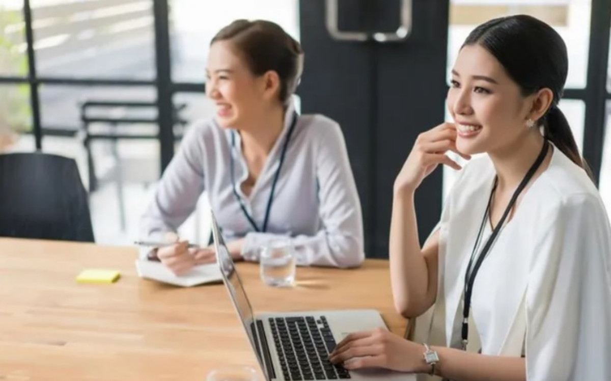 Khong ngo sau 2 nam, nguoi giup viec cu lai tro thanh ba chu lon