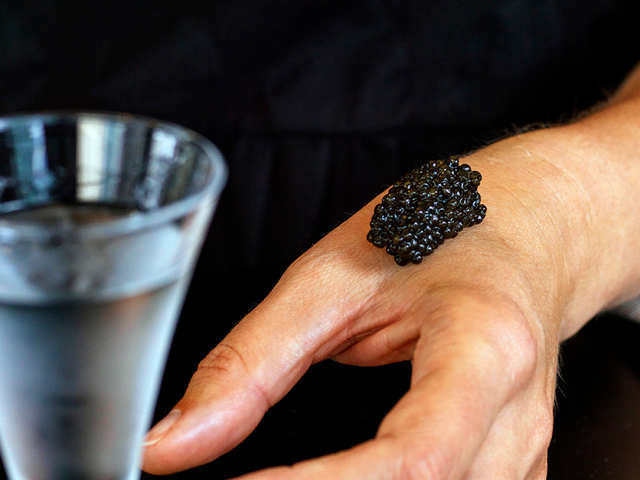 Món ăn xa xỉ của giới siêu giàu bỗng hóa "bình dân" ảnh 2 Món ăn xa xỉ của giới siêu giàu bỗng hóa "bình dân" ảnh 2