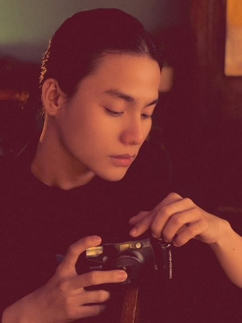 Nam sinh Tra Vinh gay sot voi bo anh giong tai tu Hong Kong-Hinh-7