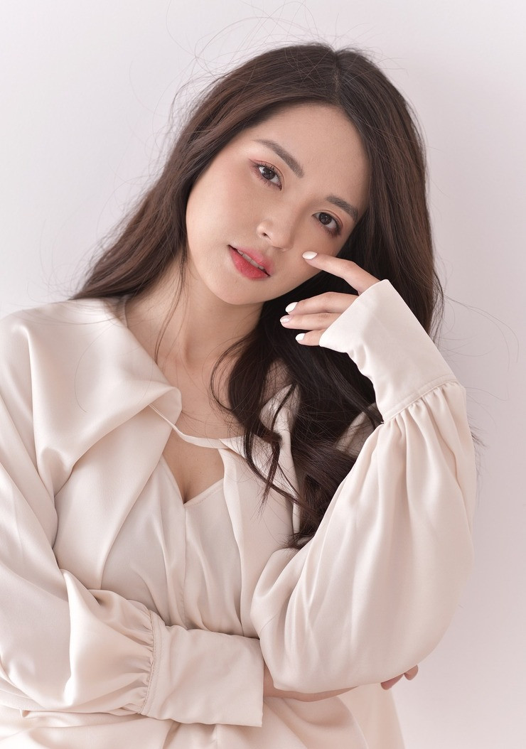 Hot girl Ha thanh, Nghe An dai dien Han Quoc, Uruguay bat phan thang bai-Hinh-16