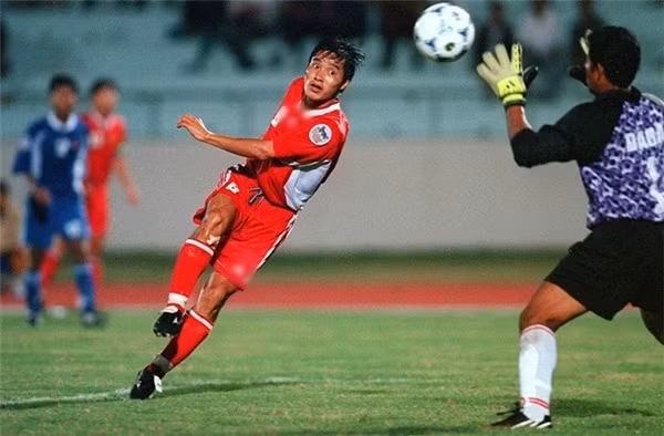 Nhung ngoi sao doat giai Cau thu hay nhat o cac ky AFF Cup