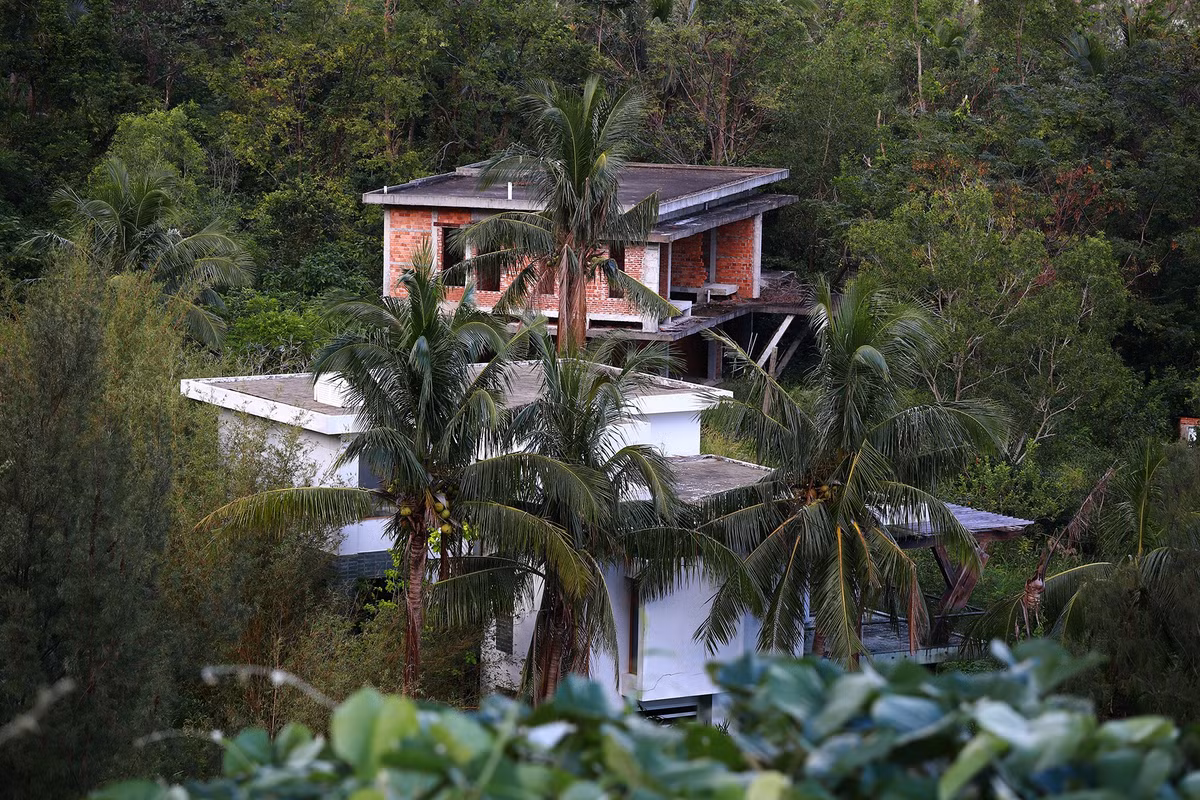 Hang loat biet thu, resort bo hoang o ven bien Da Nang-Hinh-10