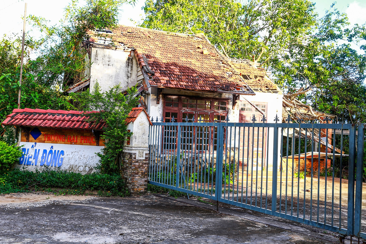 Hang loat biet thu, resort bo hoang o ven bien Da Nang-Hinh-9