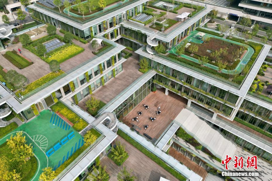 Thiết kế toà nhà tiết kiệm hơn 5 tỷ tiền điện mỗi năm - Hình 5 Thiet ke toa nha tiet kiem hon 5 ty tien dien moi nam-Hinh-5