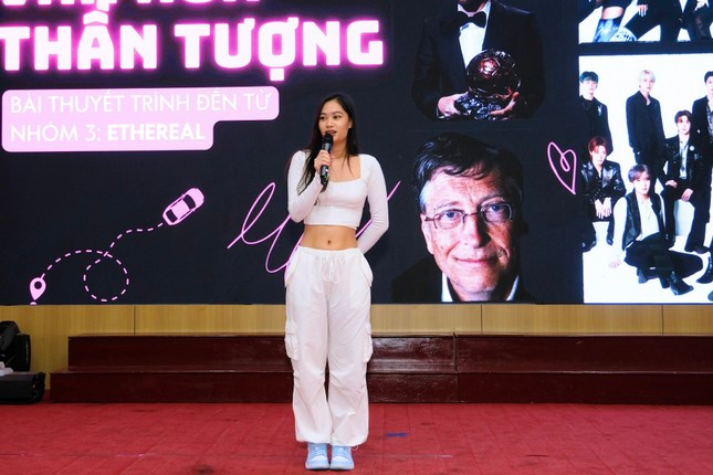 Nu sinh nganh Bao chi gianh vuong mien Hoa khoi USSH-Hinh-5