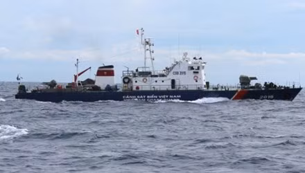 Tàu Cảnh sát biển lên đường làm nhiệm vụ. Ảnh vov.vn.