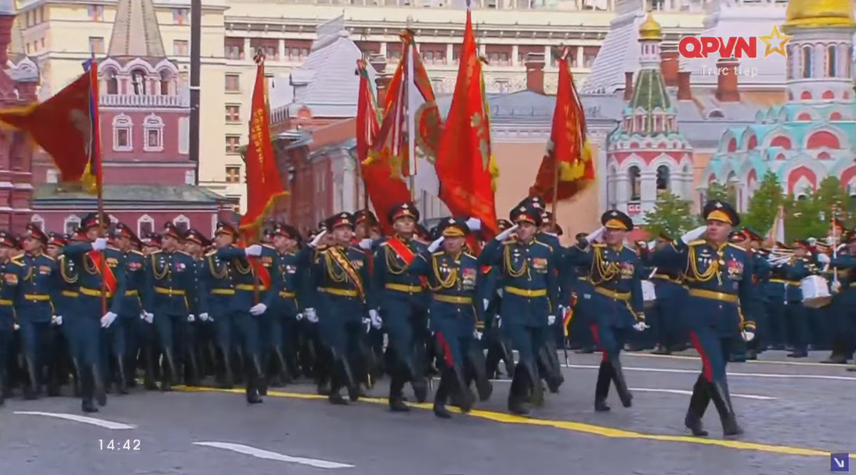 Viet Nam lan dau tham du le duyet binh Ngay Chien thang tren Quang truong Do-Hinh-34