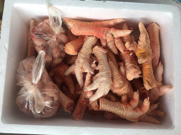 800.000 dong/kg chan ga, khach van chiu chi khong he lan tan-Hinh-2