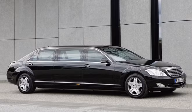 Ấn Độ - Mercedes-Benz S600 (W221) Pullman Guard