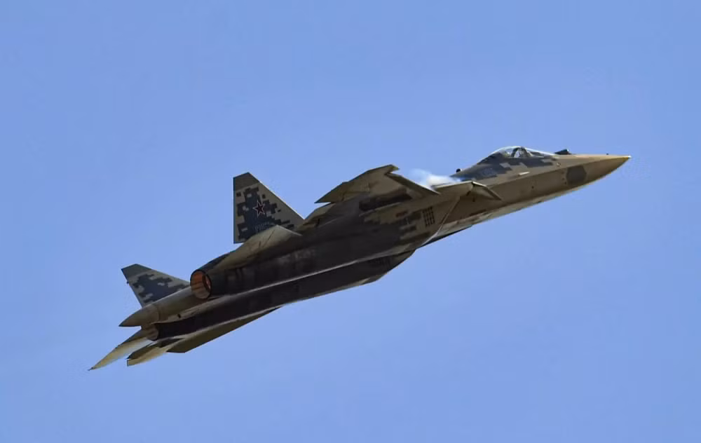 Su-57 cua Nga da duoc trang bi ten lua hanh trinh tam xa