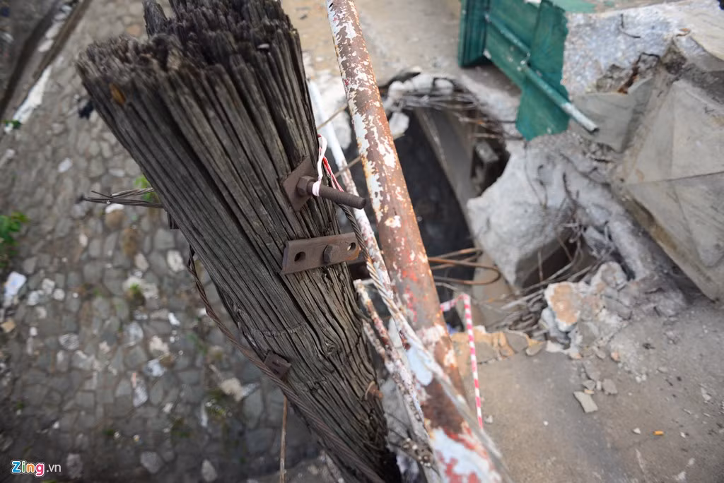 Gap rut thao do cau tram tuoi o Sai Gon-Hinh-11