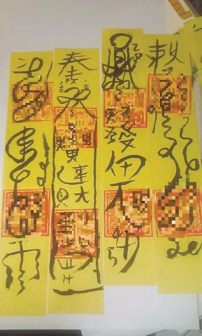 Dau nam ram ro mua ban “bua yeu”