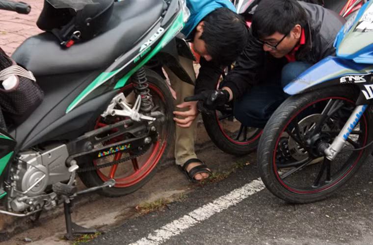 Hành trình từ TP. HCM đến Đồng Nai cũng gặp một vài sự cố nhỏ, nhưng cuối cùng mọi chuyện cũng được giải quyết và các biker đến khu du lịch Bò Cạp Vàng đúng giờ.