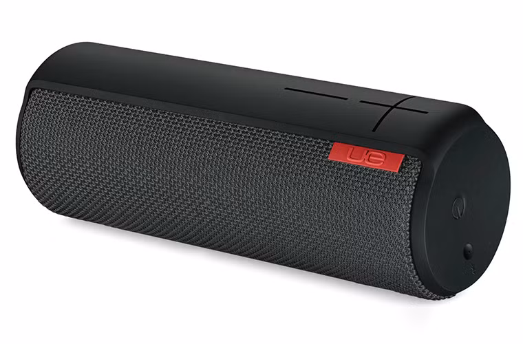 LOGITECH UE BOOM: Một ứng viên khác cho dòng loa Bluetooth tốt nhất. Sở hữu âm thanh “360 độ”, chiếc loa có thời lượng pin 15 giờ sử dụng và có thể mang theo bất cứ đâu nhờ thiết kế nhỏ gọn, chống nước và vết bẩn. Loa trang bị NFC cho phép kết nối 2 thiết bị di động cùng lúc. Giá bán: 199,99 USD.