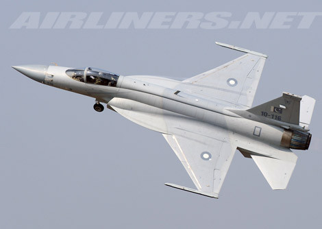 Pakistan sẽ mua thêm 200-250 tiêm kích JF-17.