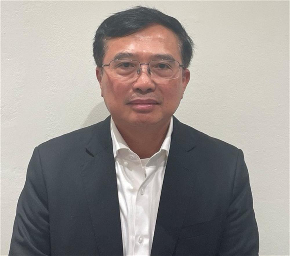 Bat tam giam nguyen Thu truong Bo Cong Thuong Hoang Quoc Vuong