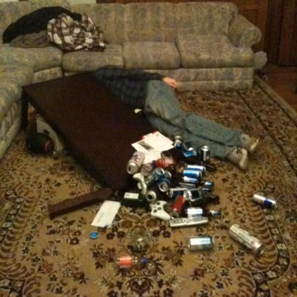 Gục luôn tại trận.