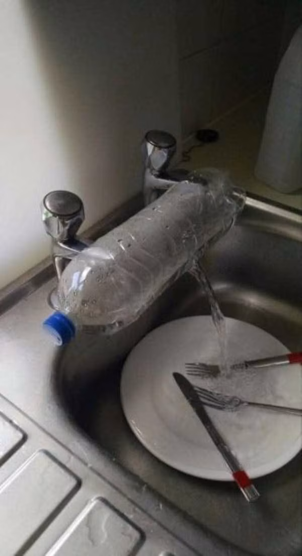 "Khắc nhập! Khắc nhập!".