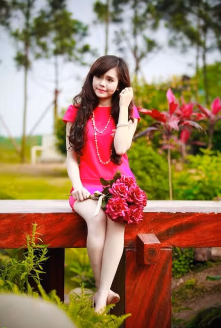 Hương chia sẻ: Đây là hoạt động tô điểm cho cuộc sống Đại học, bên cạnh đó Hương còn thích dancesport.