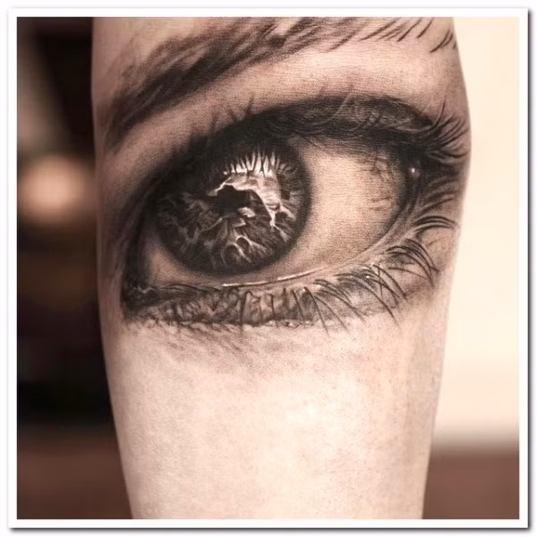 Đặc tả đôi mắt tuyệt đẹp.