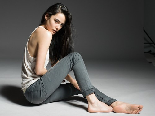 Trước khi đến với Việt Nam, Emily sinh sống và học tập tại thủ đô Paris...