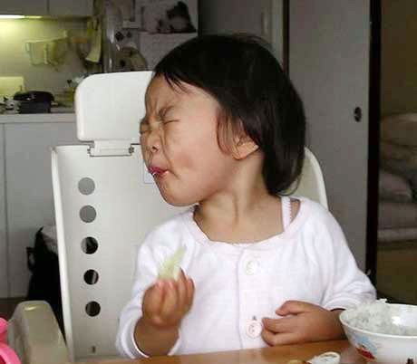 Ôi, mẹ ơi sao khó ăn vậy?