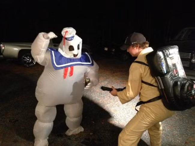 Hoá trang thành những nhân vật đầy vui nhộn.