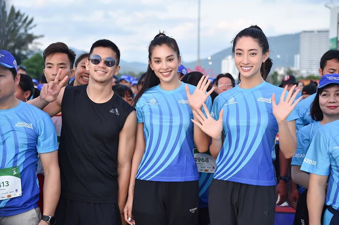 ##s###Hai nàng hậu hội ngộ nam ca sĩ Trọng Hiếu.