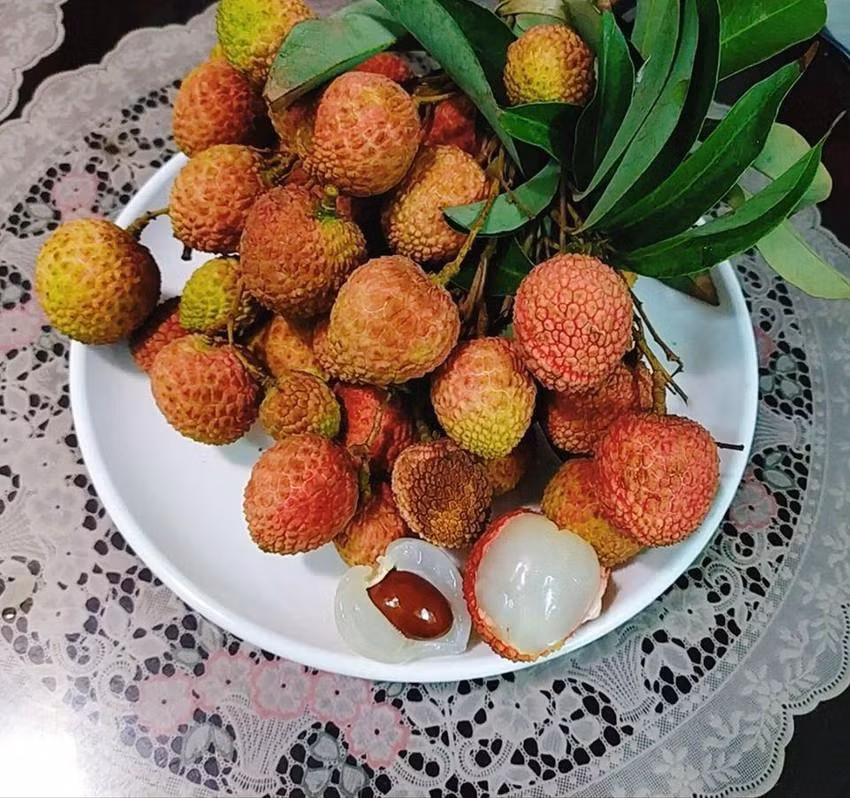 Mua vai thieu da den, 5 cam ki khi an vai va cach xu ly khi 'say' vai-Hinh-4