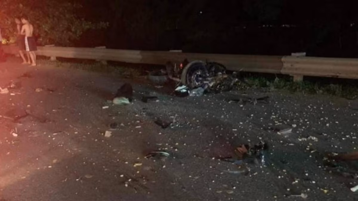 Tai nan lien hoan o Bac Ninh, 2 nguoi tu vong tai cho-Hinh-2