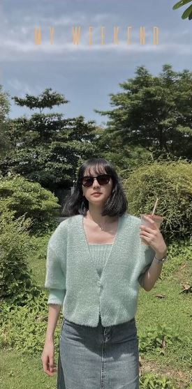 Khoe anh di choi cuoi tuan, Hai Tu duoc netizen khen 'xinh nhu thien than'-Hinh-3