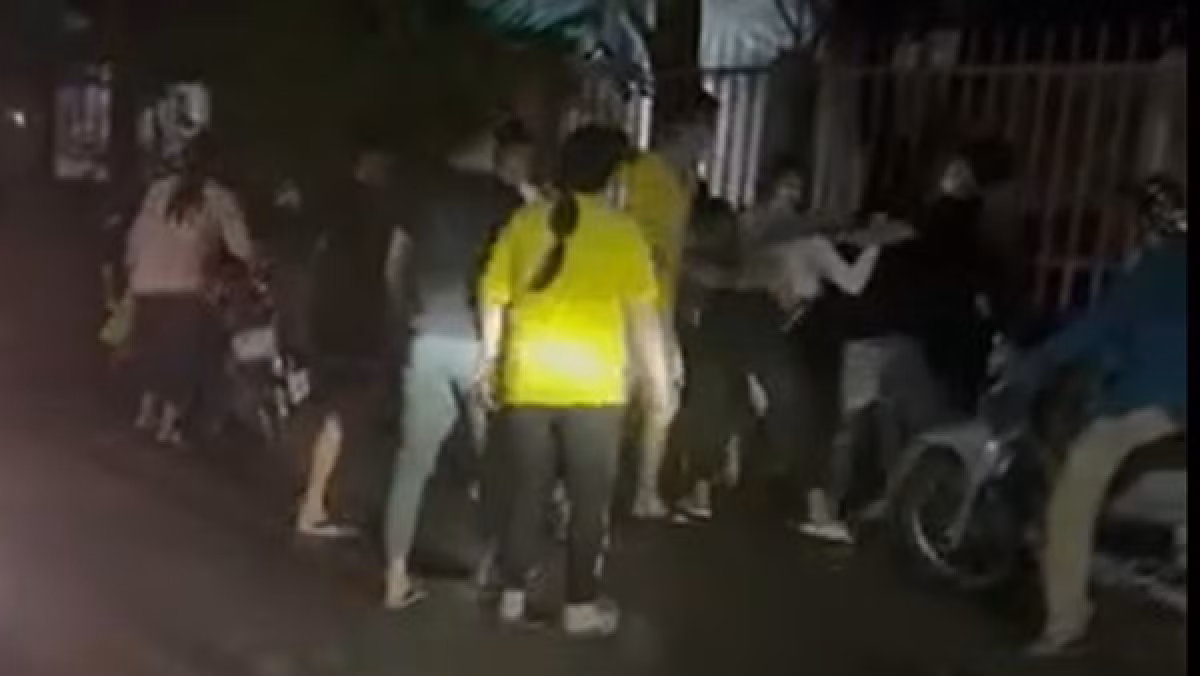 Nu cong nhan 19 tuoi o Binh Duong bi danh hoi dong