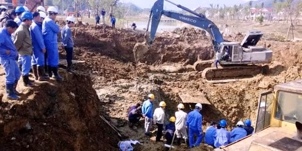 Đường ống nước Sông Đà vỡ lần thứ 9.