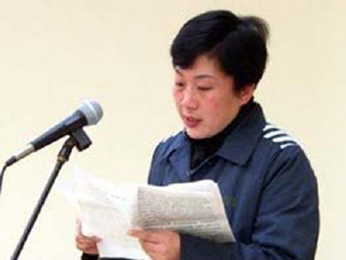 Tưởng Diễm Bình tận dụng vốn tự có dụ 40 quý ông lên giường để đổi đời.