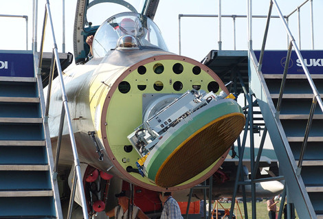 Radar Irbis trên Su-35S.