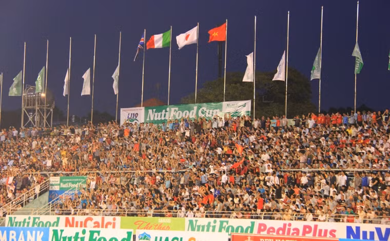 SVĐ Thống Nhất không còn chỗ trống