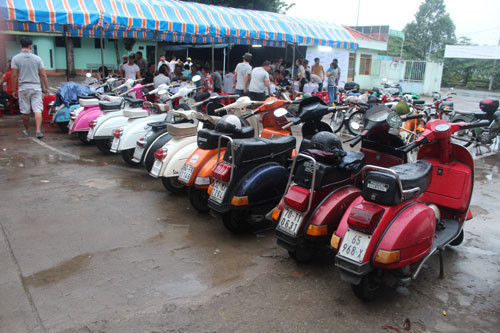 Những chiếc vespa cổ