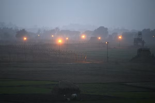 Các chốt tuần tra của Ấn Độ dọc biên giới Ấn Độ - Pakistan