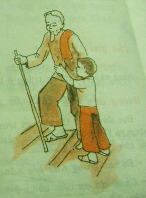 Có rất nhiều người còn nhớ nguyên văn bài thơ "Thương ông" của nhà thơ Tú Mỡ và hình ảnh này trở thành dấu ấn không phai trong ký ức của họ.