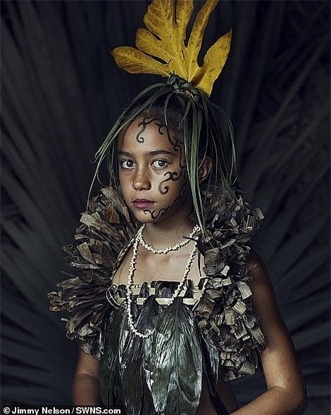 Jimmy cho rằng những bức ảnh giúp chia sẻ vẻ đẹp và đam mê của mình về con người, cho phép ông hiểu sâu hơn di sản và văn hóa bản địa, đồng thời kết nối với nguồn cội của các thổ dân đó. 