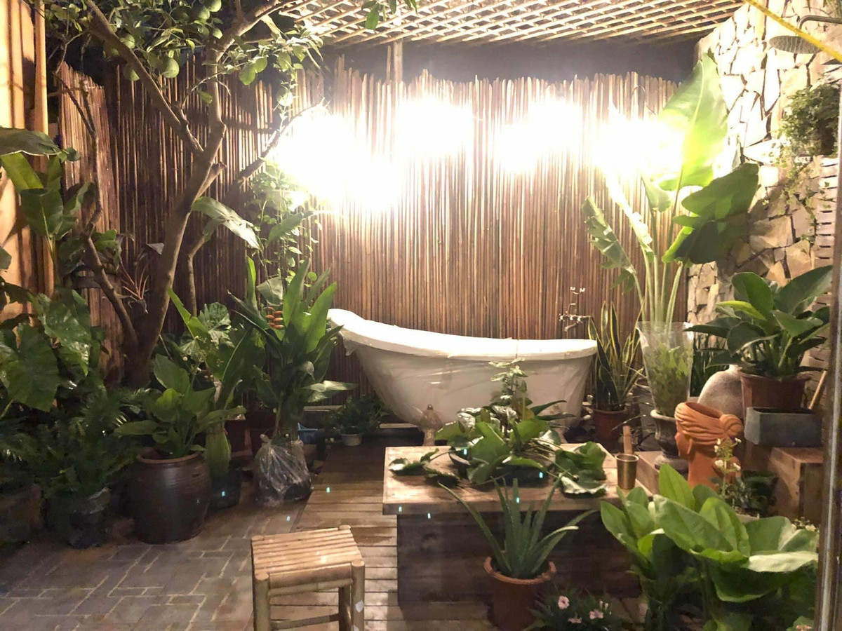 Cải tạo nhà cũ đẹp mê hồn, phòng tắm thiên nhiên cực chất ảnh 22