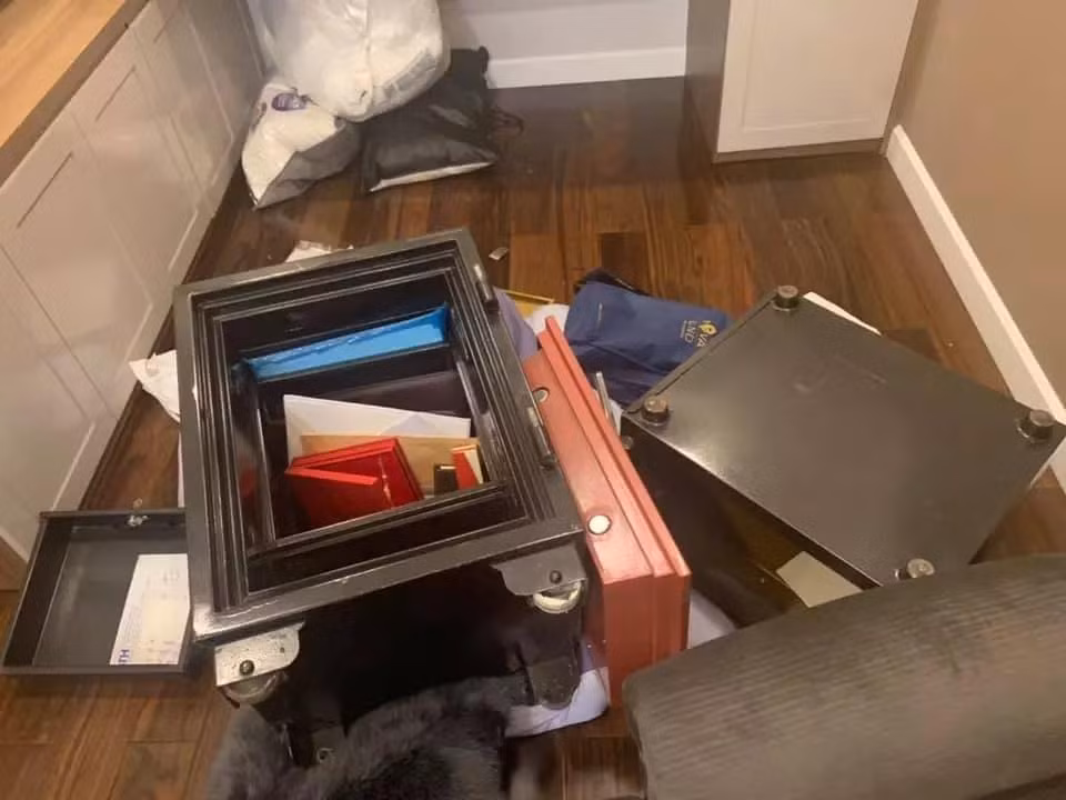 Ke 'khoang' 5 ty trong nha Nhat Kim Anh doi mat 20 nam tu-Hinh-5