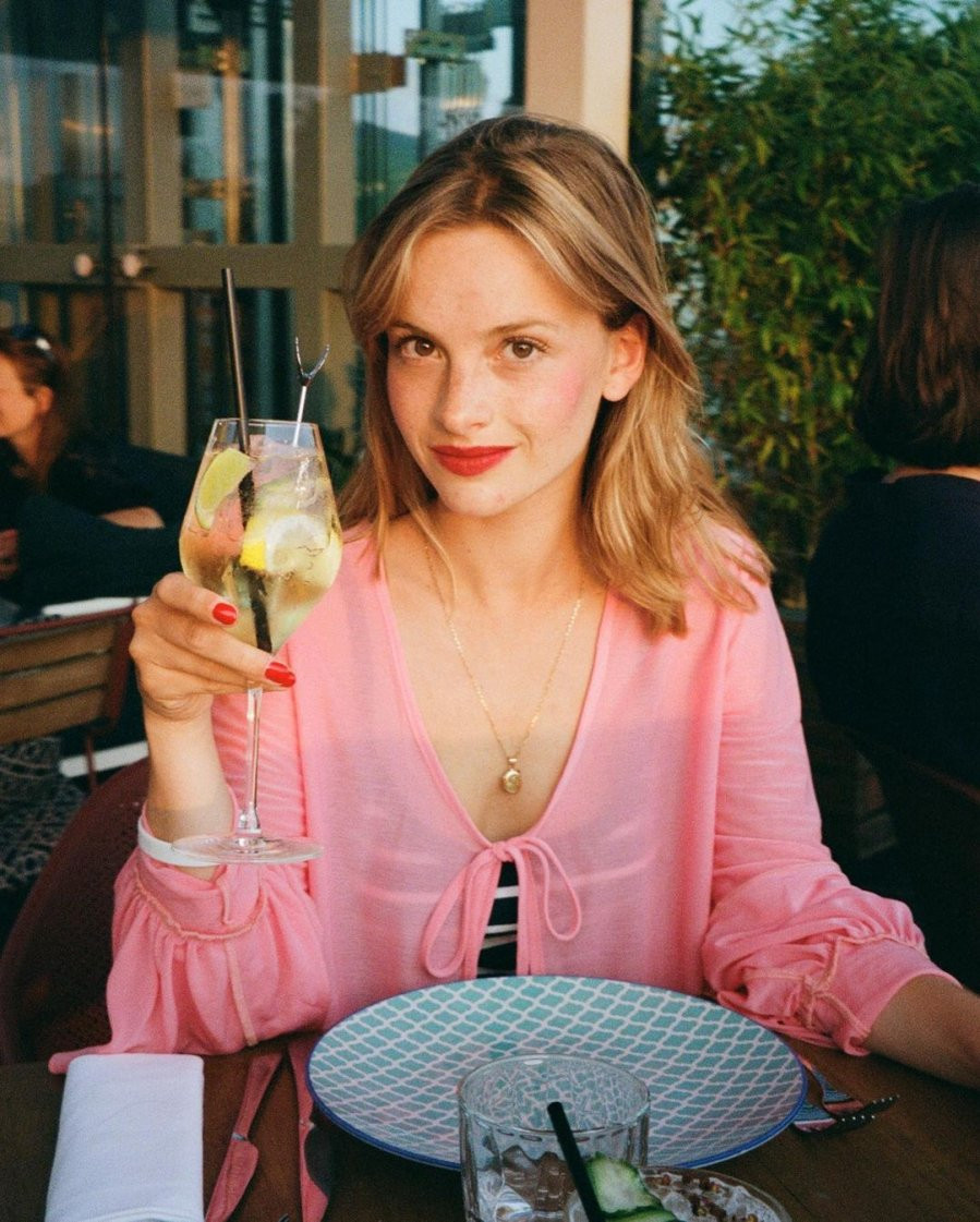 Kieu toc giong nu phu Hen Ho Chon Cong So vua tre vua sang-Hinh-4