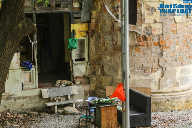 Hien trang nhung biet thu Phap co tru danh trong long thu do Ha Noi-Hinh-3