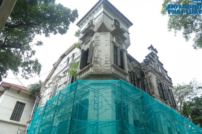 Hien trang nhung biet thu Phap co tru danh trong long thu do Ha Noi-Hinh-7