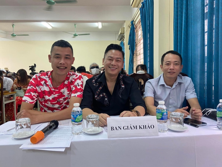 U50, Hiep Ga khong con man ma chuyen yeu duong, cuoi vo-Hinh-4